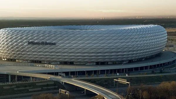 Allianz Arena, palco da semifinal de volta entre Bayern de Munique e PSG