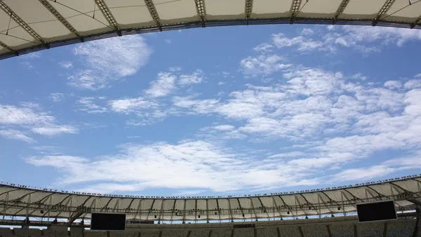 Estádio do Maracanã em dia de jogo do Fluminense pelo Campeonato Brasileiro