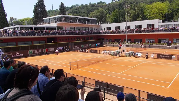 Quadra de saibro do Foro Italico durante torneio WTA de Roma